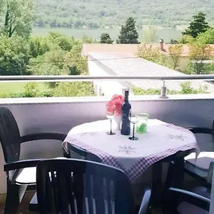 apartments-nevistic-tribalj-primorsko-goranska.primorje-gorskikotar.com/